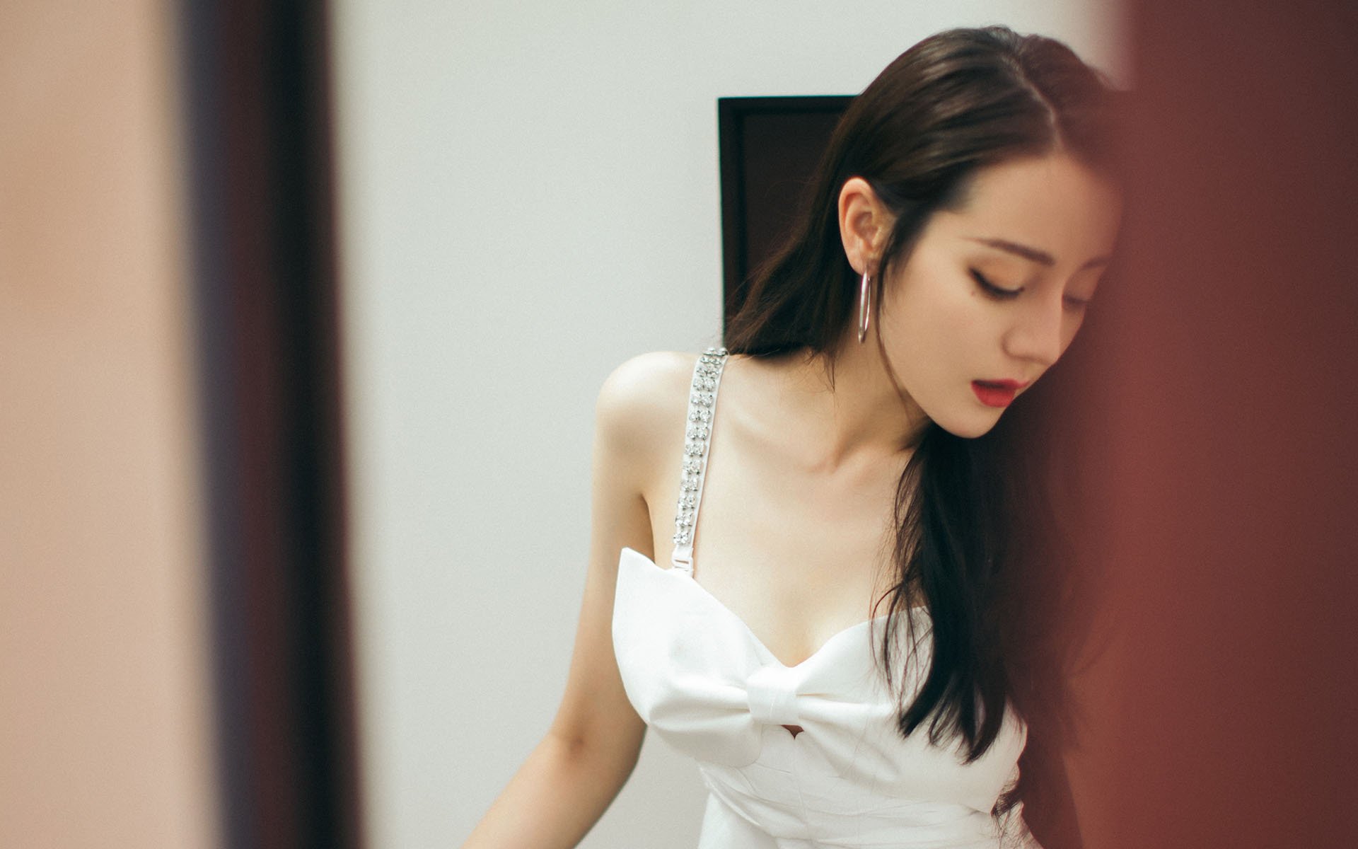 F1街道赛激战正酣，魔术队得分狂潮压制森林狼，体育之日的激情双响炮