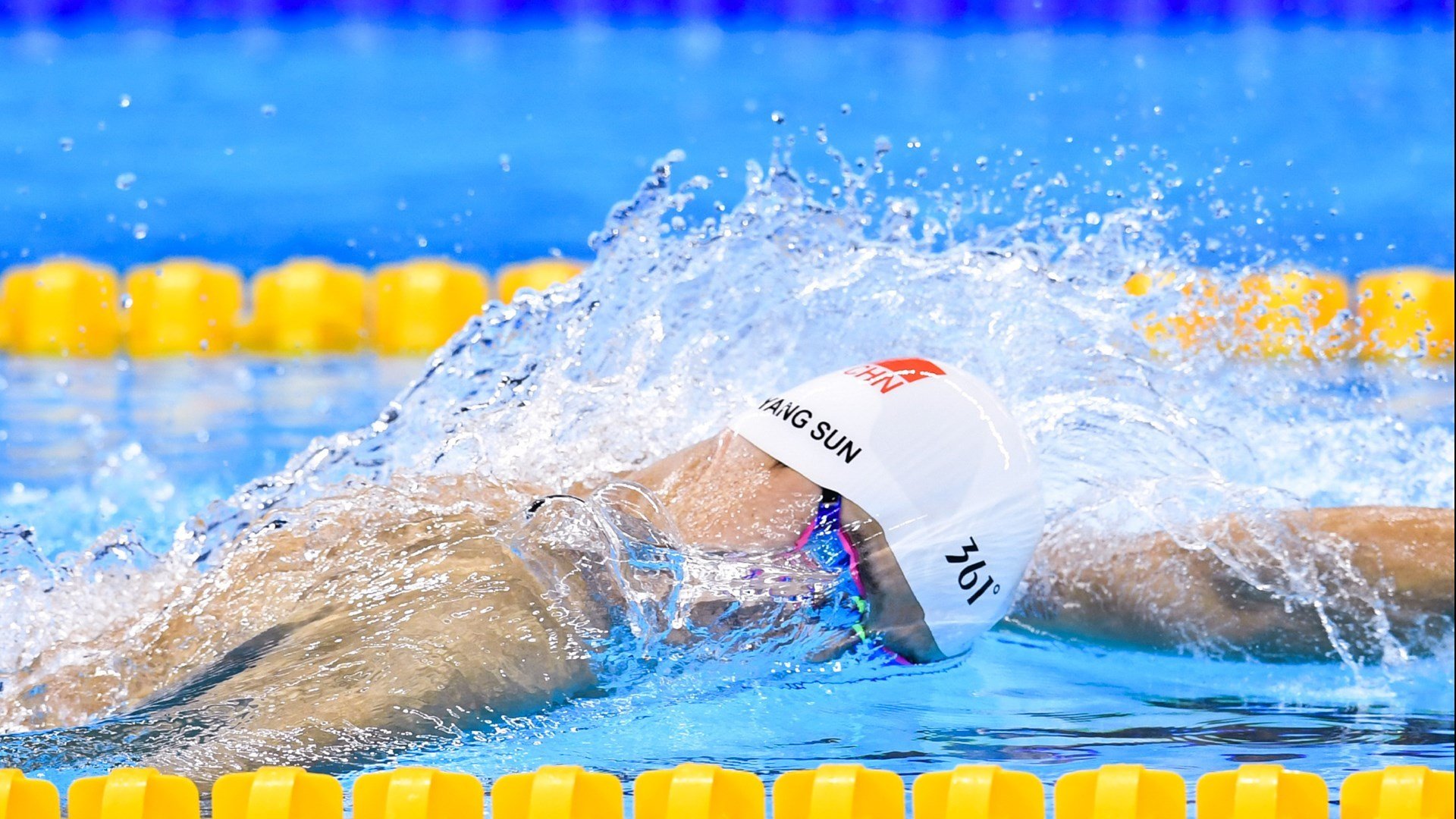 马德里强压巴萨，哈兰德欧冠决赛天神下凡，一场改写历史的个人表演